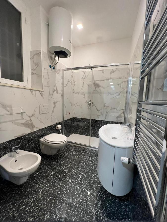 Imhome - Cadorna House Milan Bagian luar foto