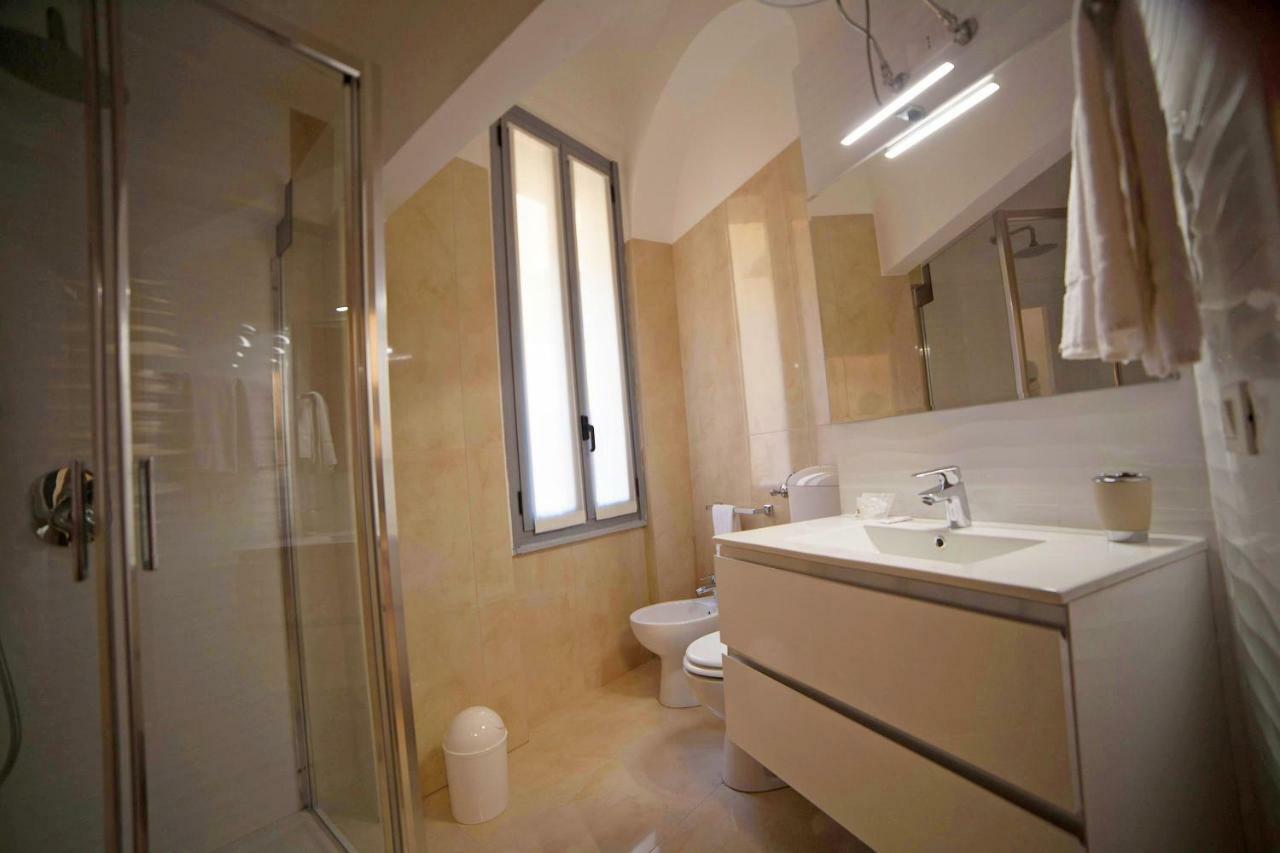 Imhome - Cadorna House Milan Bagian luar foto