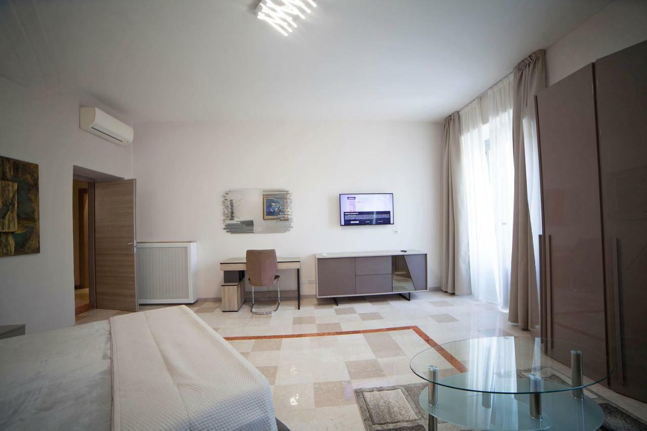Imhome - Cadorna House Milan Bagian luar foto