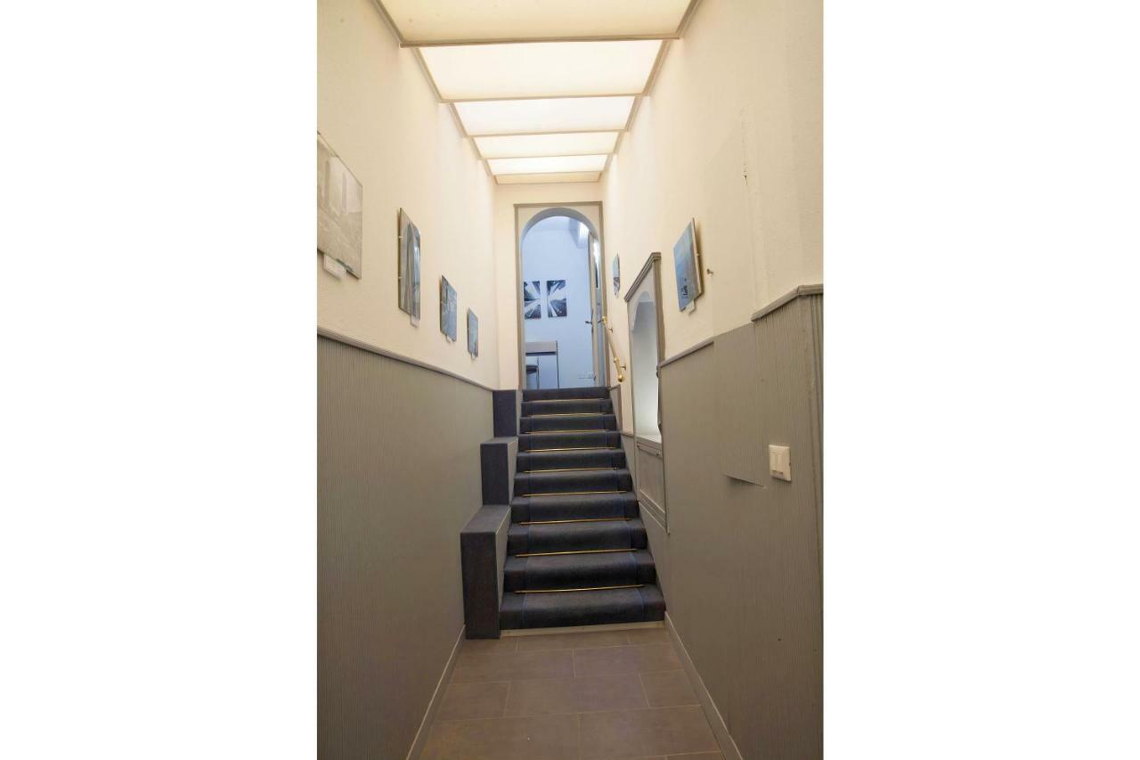 Imhome - Cadorna House Milan Bagian luar foto